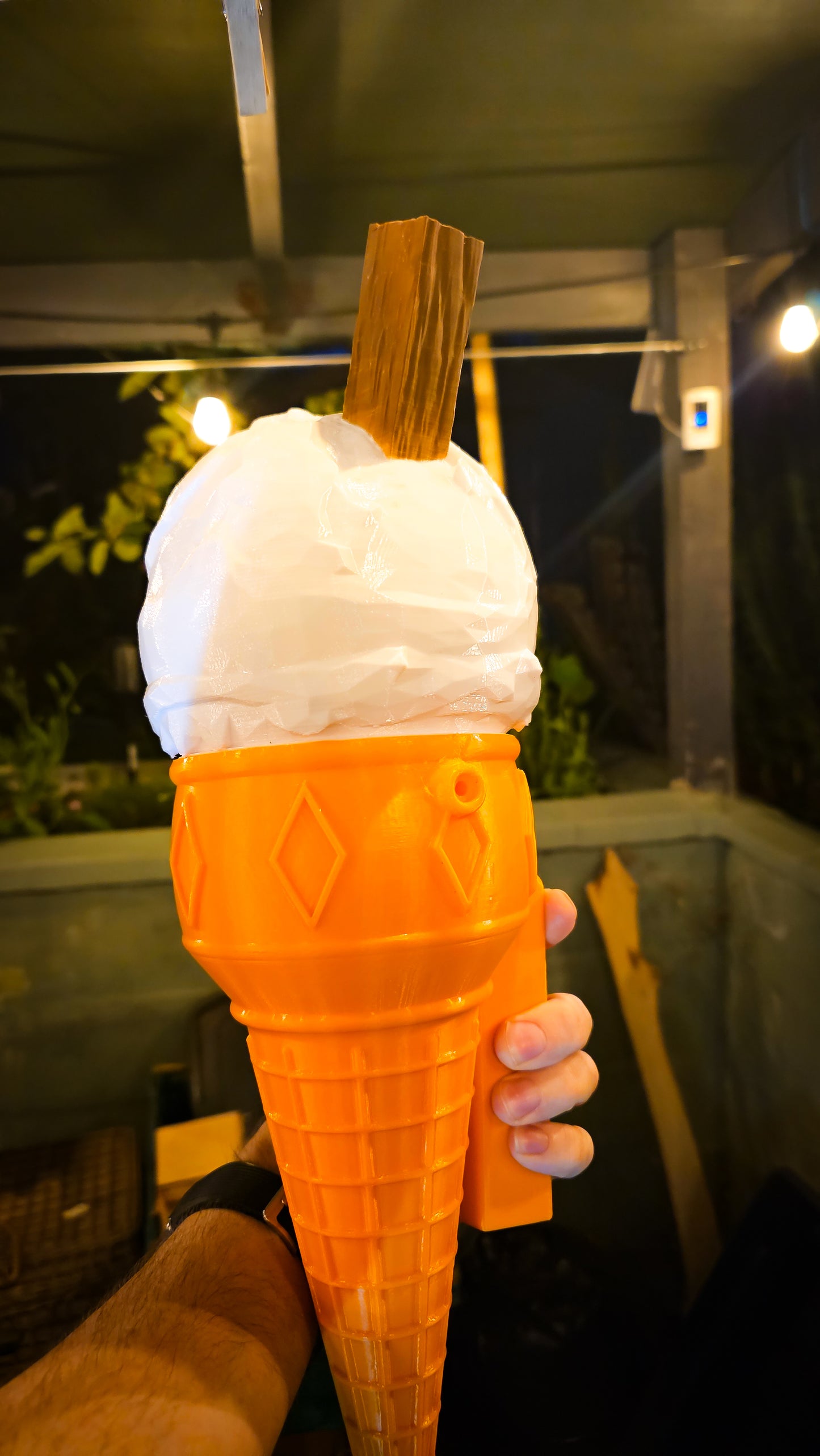 Pair of Ice Cream Van Light Up Cones β White OR Multicolour LED, RF Remote, Brackets & Fixings Included