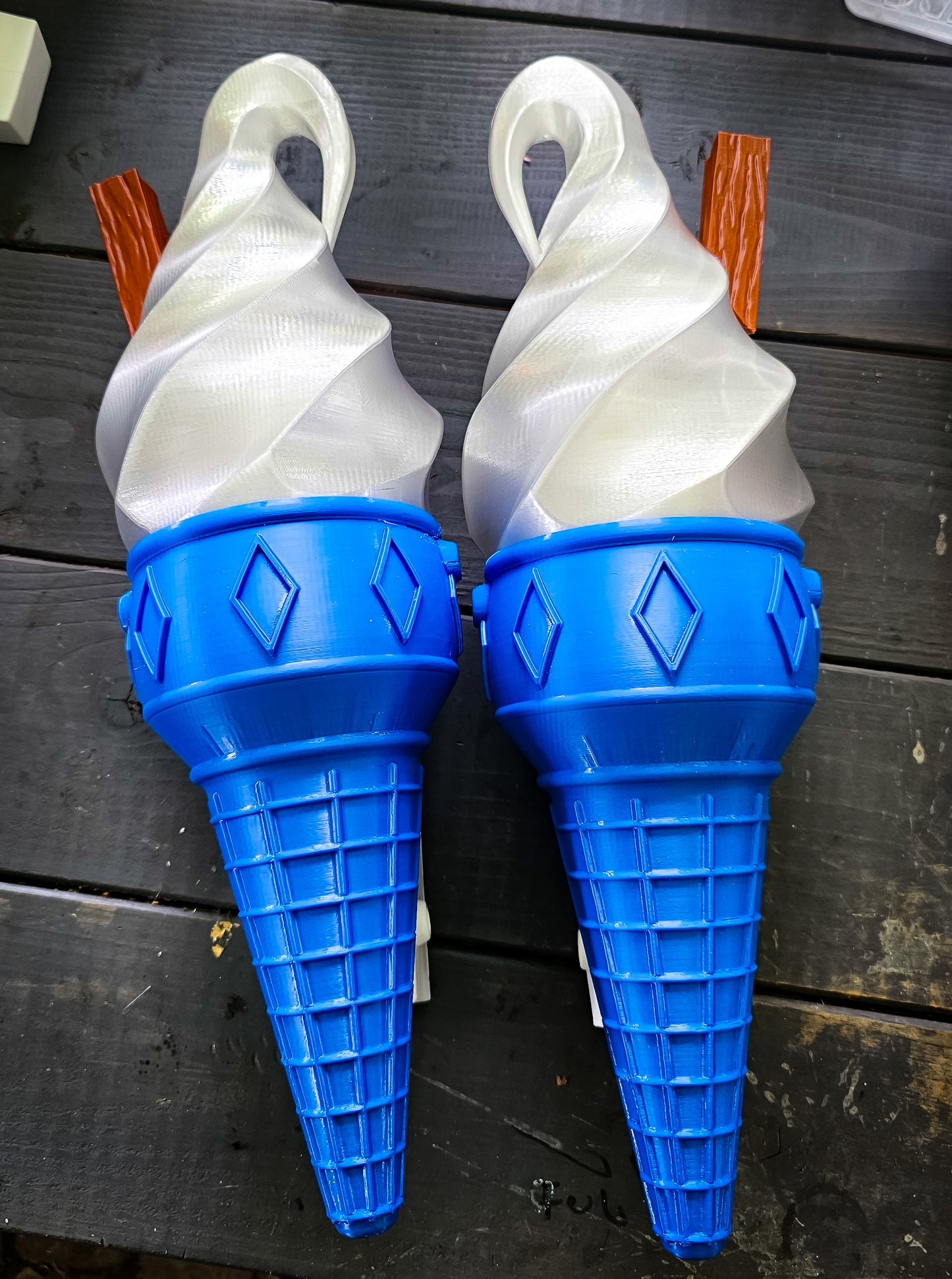Pair of Ice Cream Van Light Up Cones  – White OR Multicolour LED, RF Remote, Brackets & Fixings Included